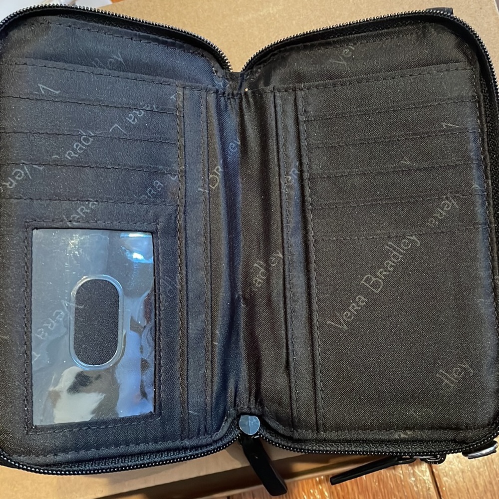 vera bradley wallet - Picture 3 of 4